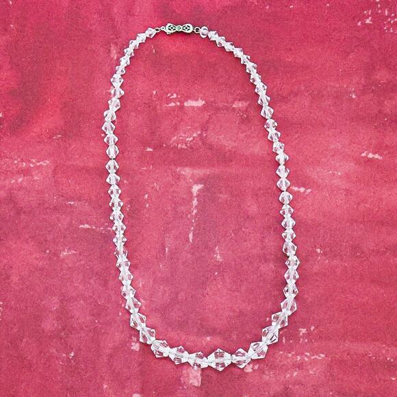 Vintage 10k Gold Chain & Clasp Clear Faceted Glass Graduated Beaded Necklace 16”